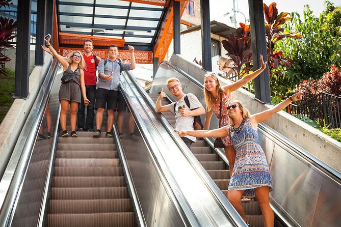 Comuna 13 Graffitour Knows the Urban Art District of Medellín - Experience the Vibrant Street Art