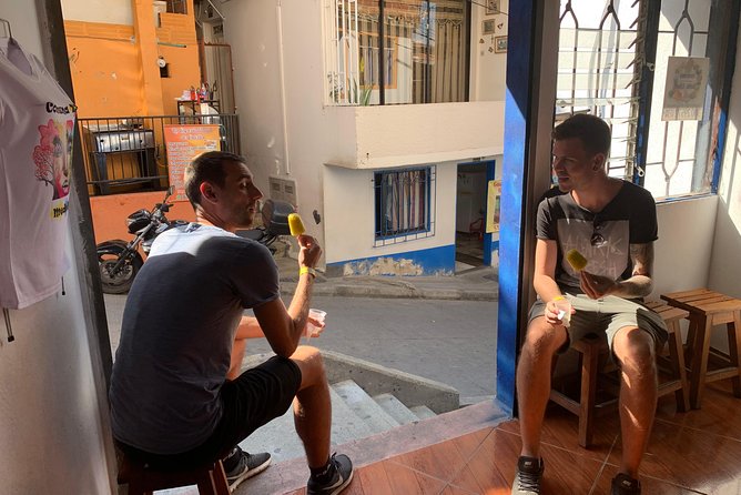 Comuna 13 Medellin Street Art Private Tour  - Medellín - Tour Highlights