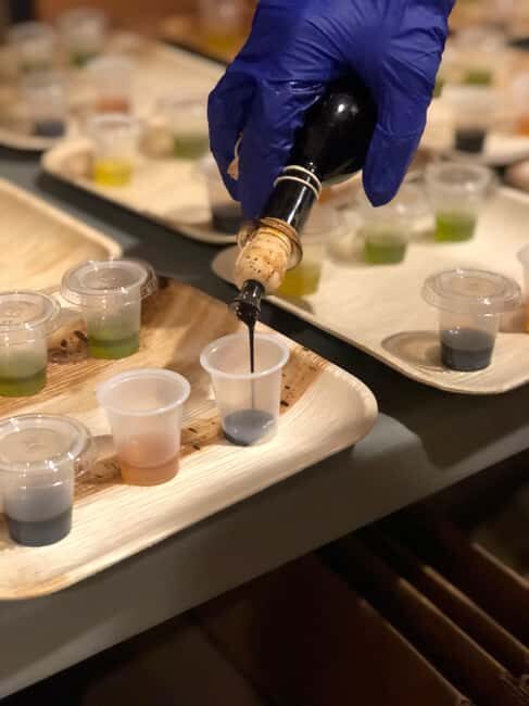Con' Olio Olive Oil & Balsamic Vinegar Tasting Experience - The Experience in Detail