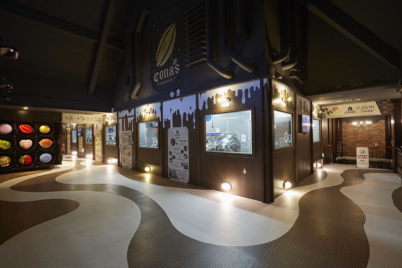 Conas Chocolate Castle Ticket in Nantou - The shop, café, and optional DIY activities