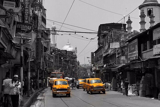 Confluence of Cultures from Bow Barracks to Burrabazar Kolkata - Who Should Consider This Tour?