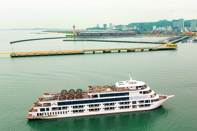 Cong Cruise Full-day Explore Halong Bay - Halong Bay Exploration