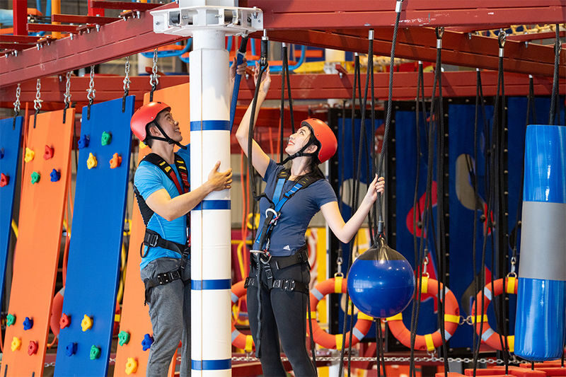 Conquer Indoor Extreme Park Ticket - An indoor park built around physical challenges