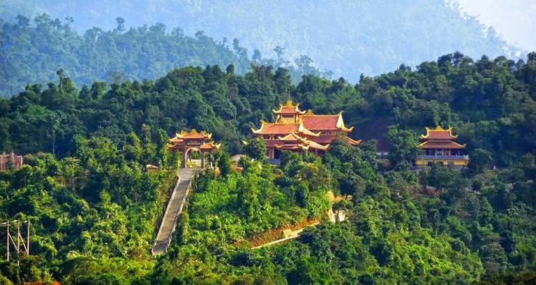 Conquer Langbiang Mountain Day Tour with Optional Delight Park Visit - Strawberry garden and lunch: small stops, practical choices