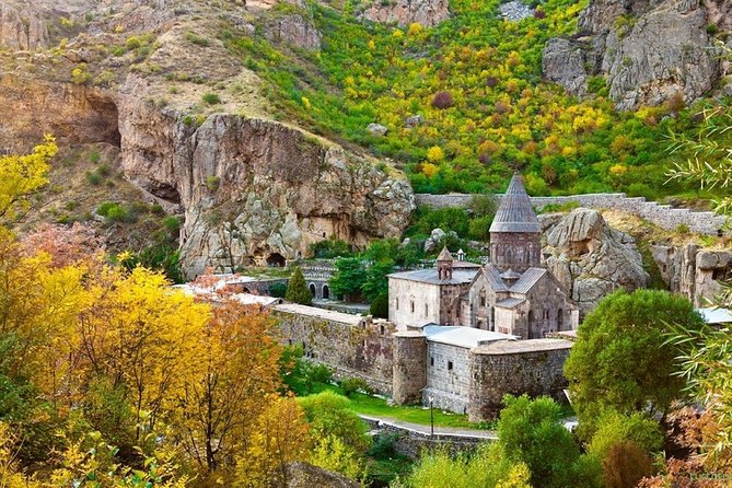 Conquering Armenia - Inclusions and Services