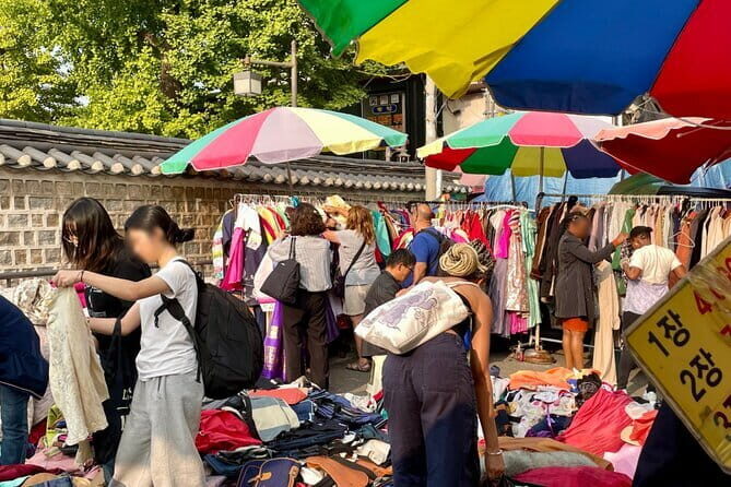 Contemporary & Retro Seoul Private Tour with Local Food Tasting - Who Will Love This Tour?