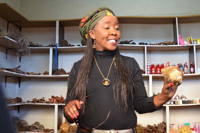 Contrast Tour Including Sandton, Alexandra, Johannesburg and Soweto - Start and End Time