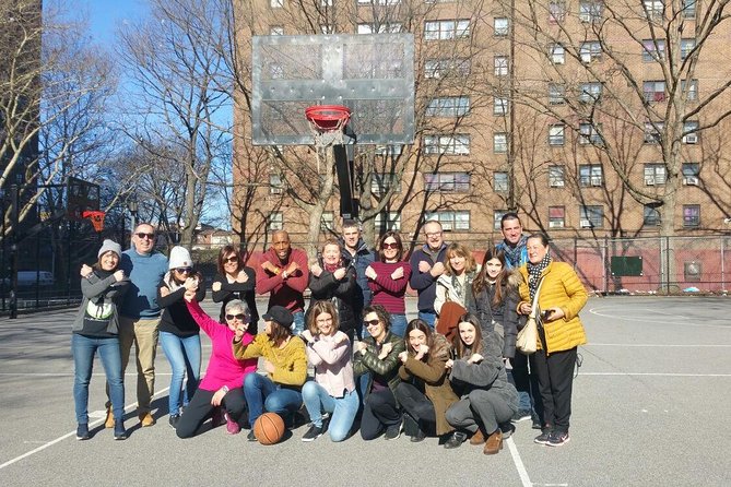 Contrasts of New York - Bronx, Queens and Brooklyn Arcol Travel - Brooklyn Bridge: Iconic Landmark Connecting Two Boroughs