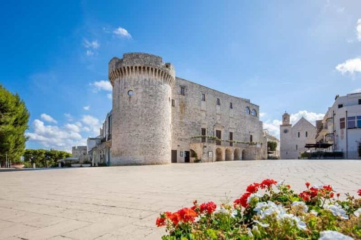 Conversano Tour With Tastings of Local Typical Products - Conversano Castle