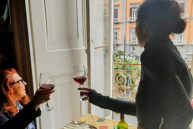 Cook and Dine in Palazzo With a Professional Chef in Naples - Good To Know