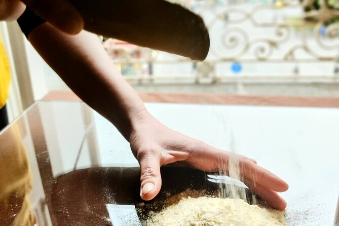 Cook and Dine in Palazzo With a Professional Chef in Naples - Directions and Booking