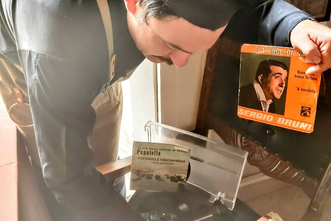 Cook and Dine in Palazzo With a Professional Chef in Naples - Note