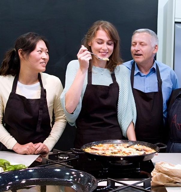 Cook & Celebrate: Malaga's Authentic Paella Cooking Class - Customer Reviews