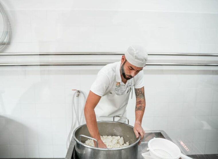 Cook with Mimma: Optional Market Tour & Puglian Flavors - Practical Details and Tips
