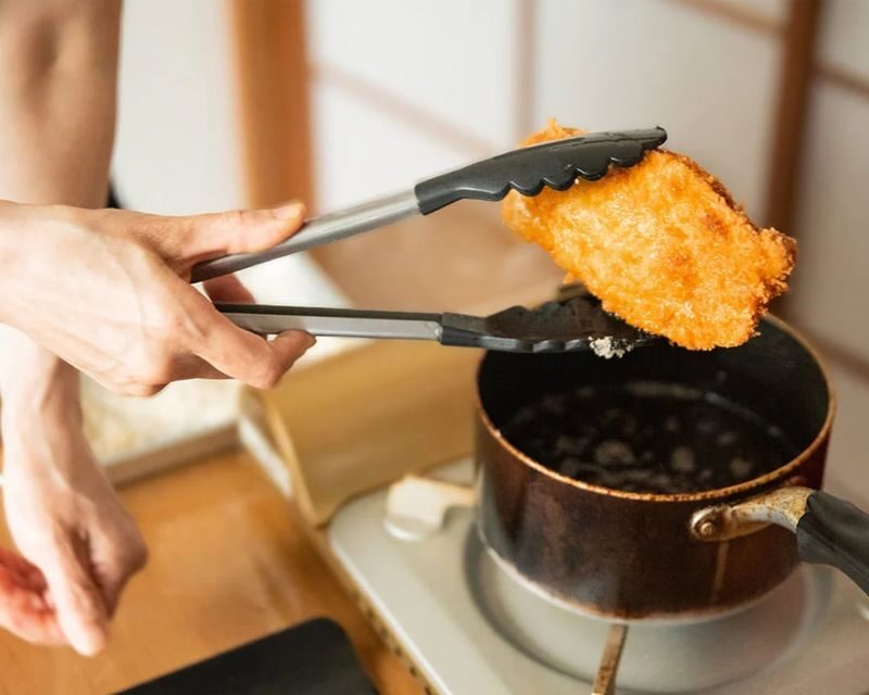 Cook Your Choice of 3 Japanese Dishes in Nerima, Tokyo - Emi makes the lesson personal