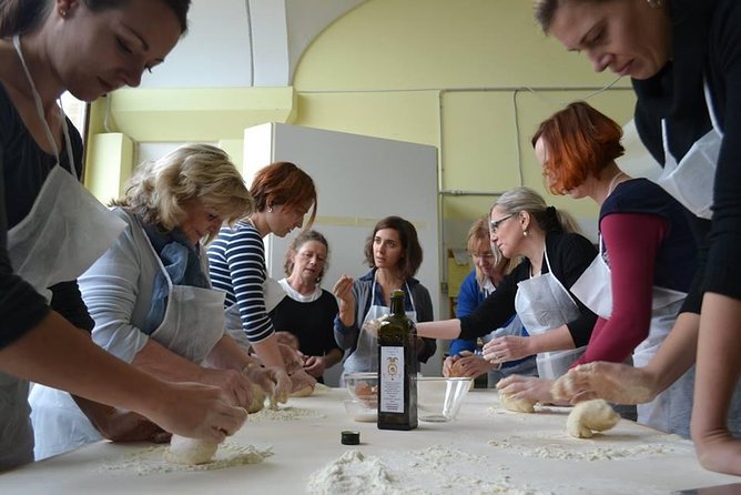 Cooking Class at the Farm in Tuscany - Meeting Point and Maximum Capacity