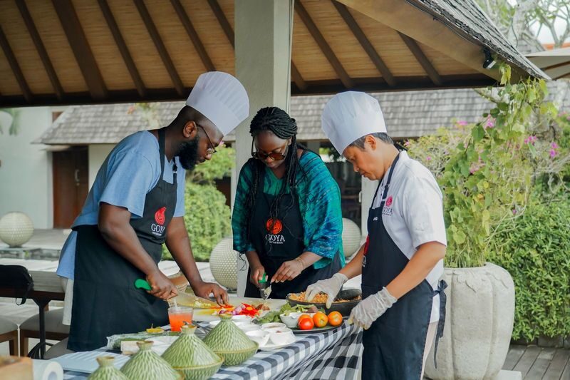 Cooking Class Experience at Senja Bar & Resto Ubud - Cooking Balinese food at Goya Boutique Resort