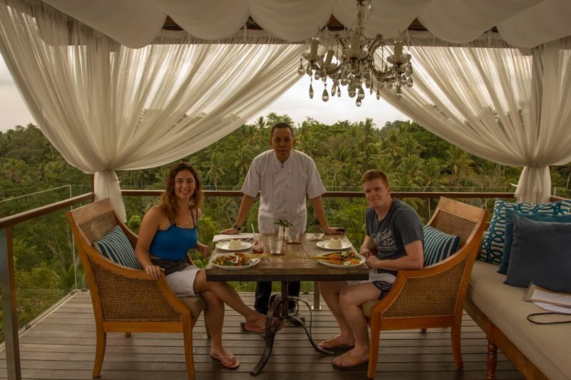 Cooking Class Experience at Senja Bar & Resto Ubud - The chef adds context, not just instructions