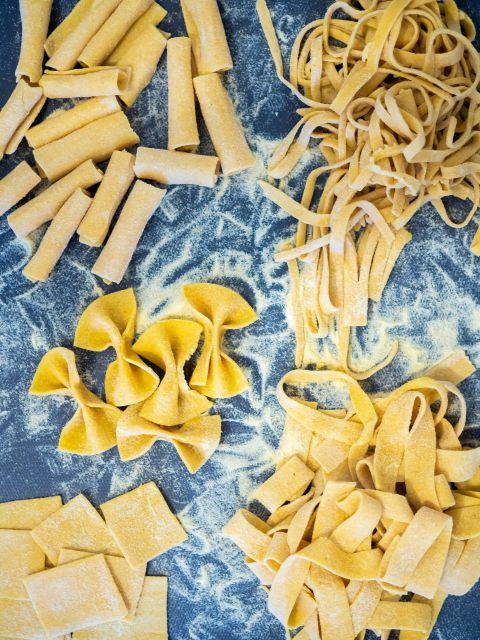 COOKING CLASS IN THE HISTORICAL CENTER OF LUCCA - Language Options and Accessibility