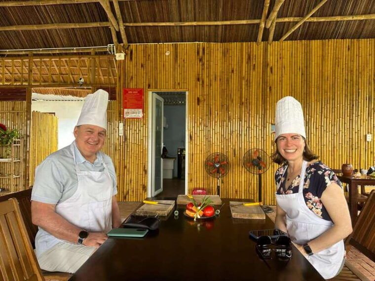 Cooking Class in Tra Que Village and Lantern Making - Engaging With the Local Market