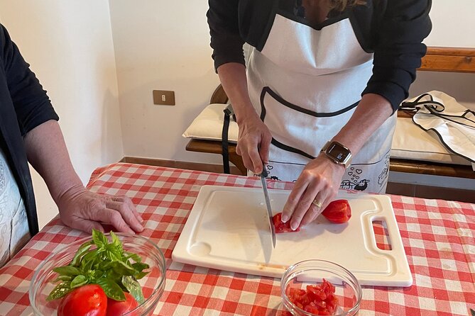 Cooking Class in Tuscany - Tour Details