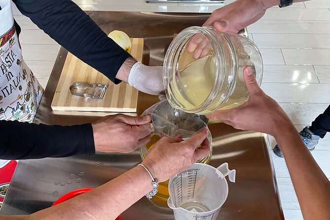 Cooking Class to Learn How to Make Limoncello in Sorrento - Class Schedule and Duration