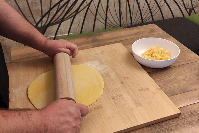 Cooking Experience in the Heart of Florence - Booking and Accessibility
