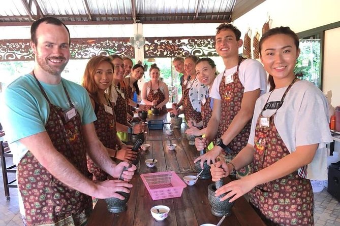 Cooking Morning Class Chiang Mai Visit Organic Garden and Market - Visit an Organic Garden and Market
