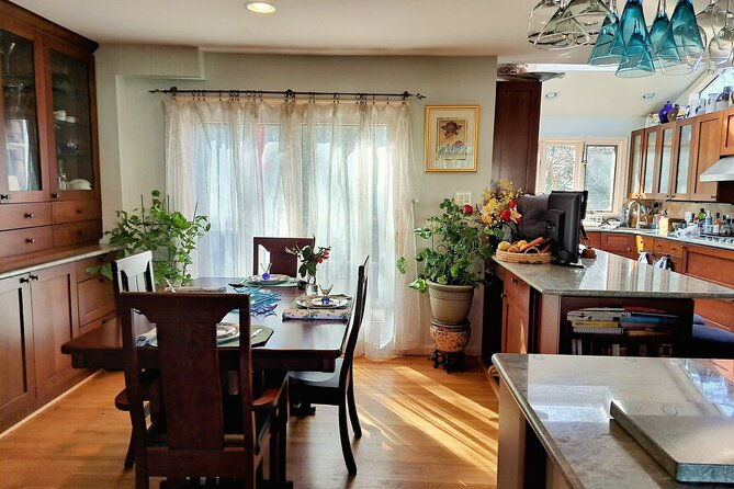 Cooking or Baking Lesson with a Maryland Local Karen in her Home - Frequently Asked Questions