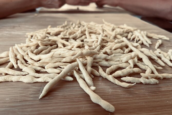 Cooking With Luca Pasta Tiramisu Class Riomaggiore Activity 2 H30 - Ingredients and Tools