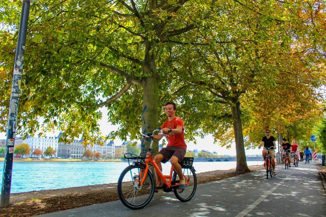 Copenhagen 1.5-hour City Highlights Bike Tour - Common Questions