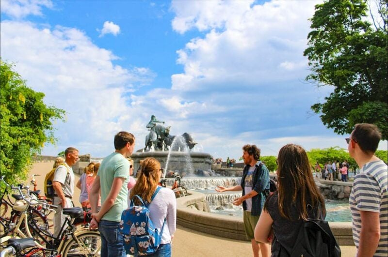 Copenhagen: 3-Hour City Highlights Bike Tour with Guide - Detailed Breakdown of the Itinerary