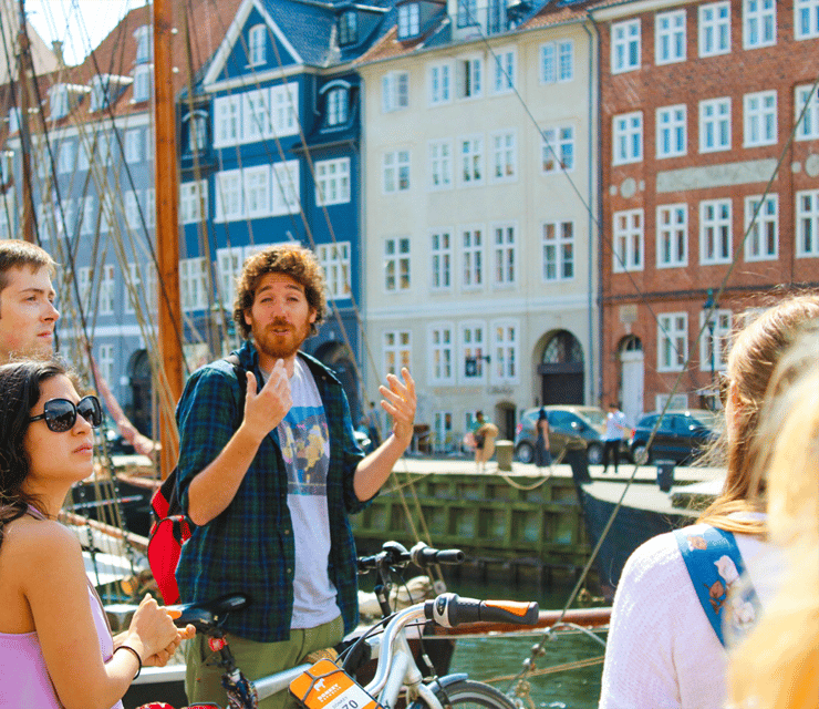 Copenhagen: 3-Hour City Highlights Bike Tour with Guide - Authentic Experiences and Insights from Reviews