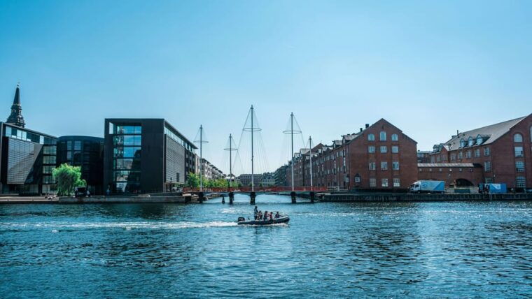 Copenhagen: 3-hour Private Guided Bike Tour - Value and Pricing Analysis