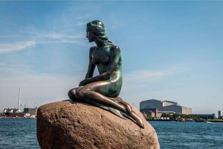 Copenhagen: Highlights & Secrets Private Walking Tour - Booking Information