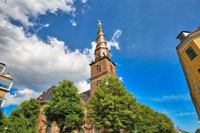 Copenhagen: Hippies and Christianshavn Group Walking Tour - Customer Reviews and Ratings