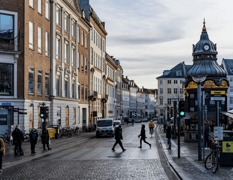 Copenhagen: Hygge & Highlights Walking Tour with Local Guide - Who Would Love This Experience?