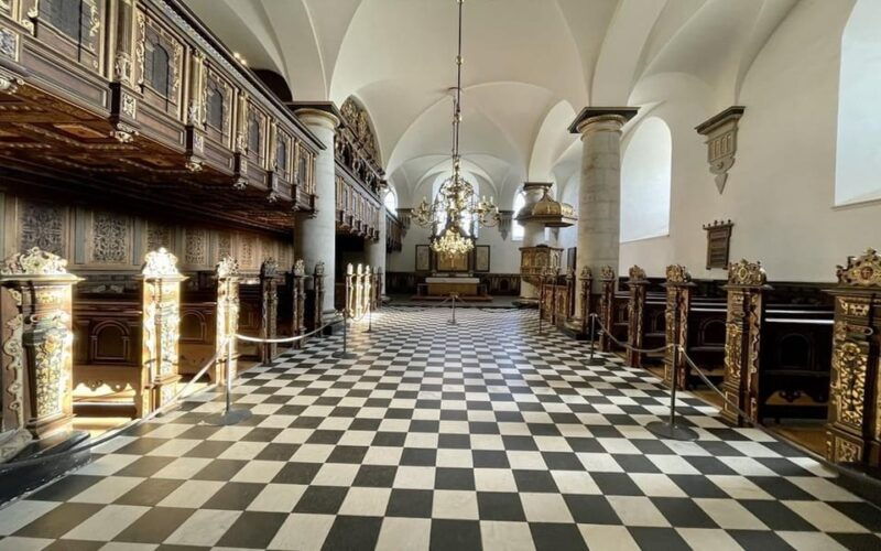 Copenhagen: Kronborg Castle Tour in Spanish - The Practical Side: What’s Included & What’s Not