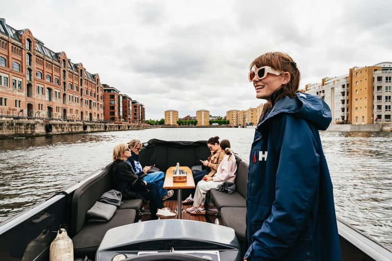 Copenhagen: Old Canals and Hidden Gems Social Boat Tour - Who Should Consider This Tour?