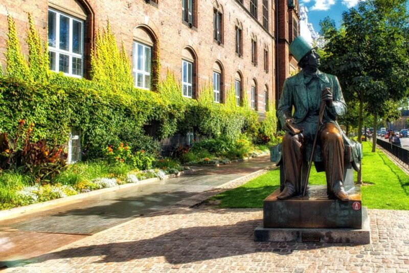 Copenhagen: Old Town and Nyhavn Private Family Tour - Good To Know