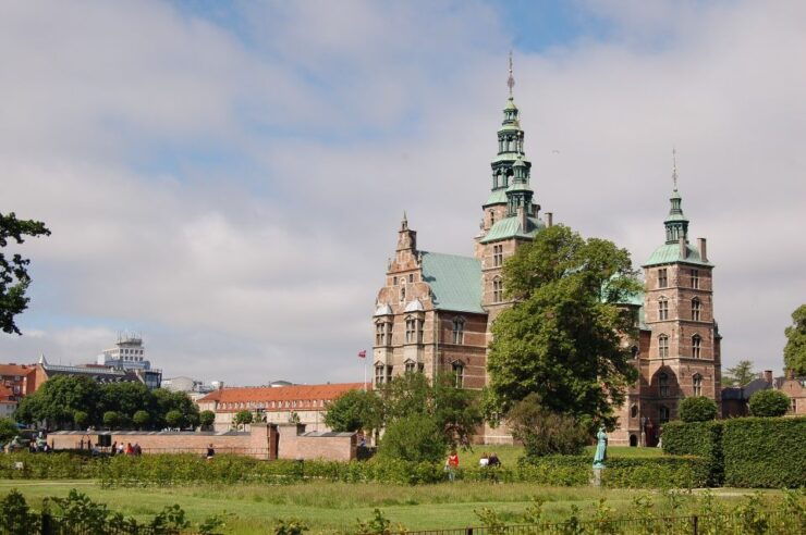 Copenhagen: Private Exclusive History Tour With Local Expert - Tour Duration and Availability