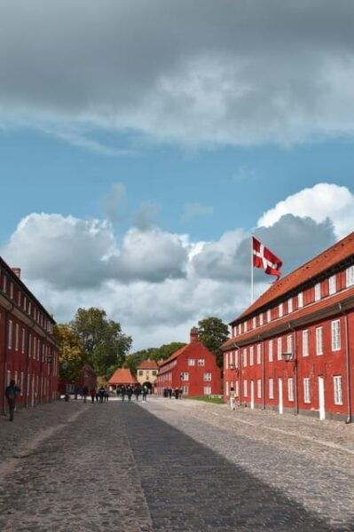 Copenhagen: Private Walking Tour With Amalienborg Palace - Tour Duration and Pricing