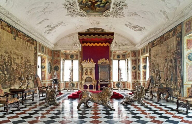 Copenhagen: Rosenborg Castle Entry Ticket - Experience Highlights