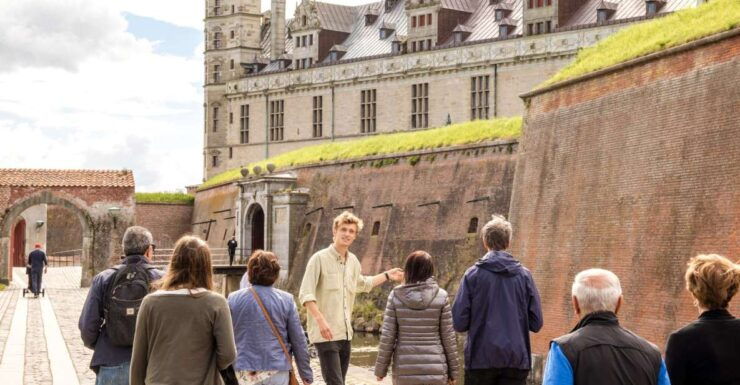 Copenhagen: Roskilde, Frederiksborg & Kronborg Day Tour - Tour Details