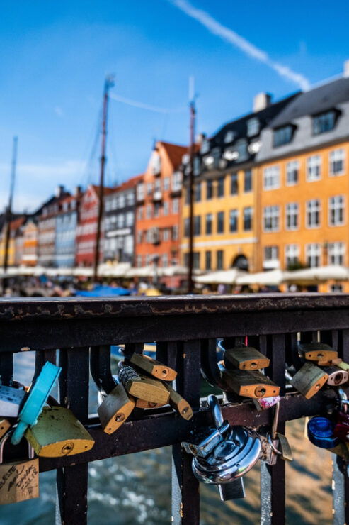 Copenhagen: Self-Guided Highlights & History Walking Tour - Tour Overview