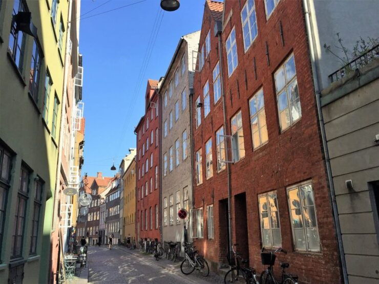 Copenhagen Sights & Stories - 3 Hrs Walking Tour - Tour Highlights & Meeting Point
