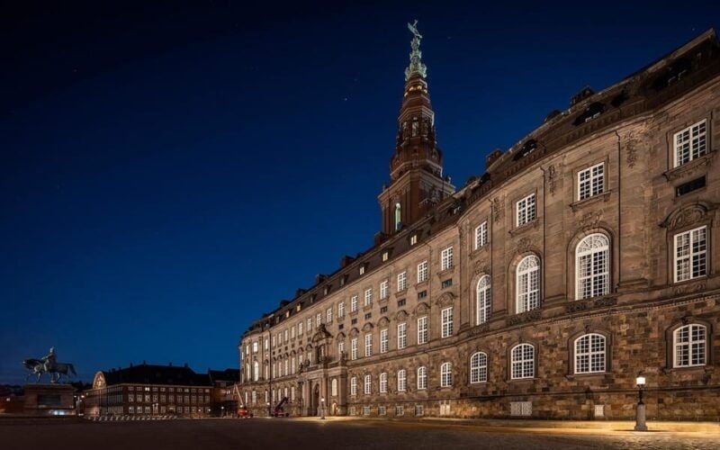 Copenhagen Tour in Spanish - A Closer Look at the Copenhagen Tour: What to Expect