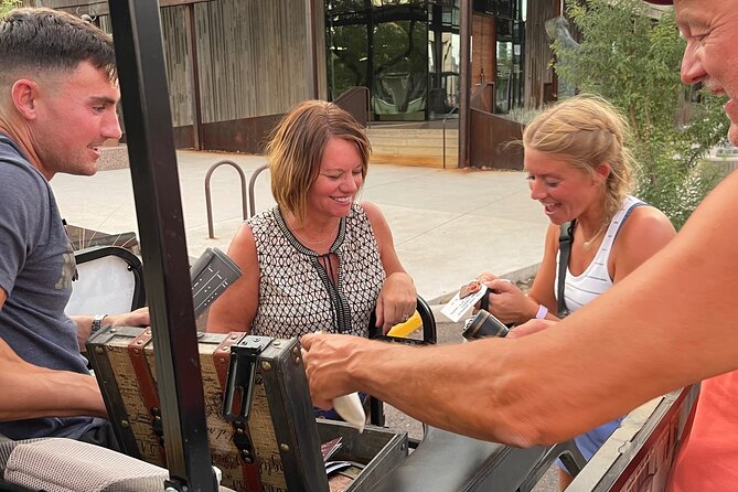 Copper Canyon Caper Puzzle Ride - Experience and Atmosphere