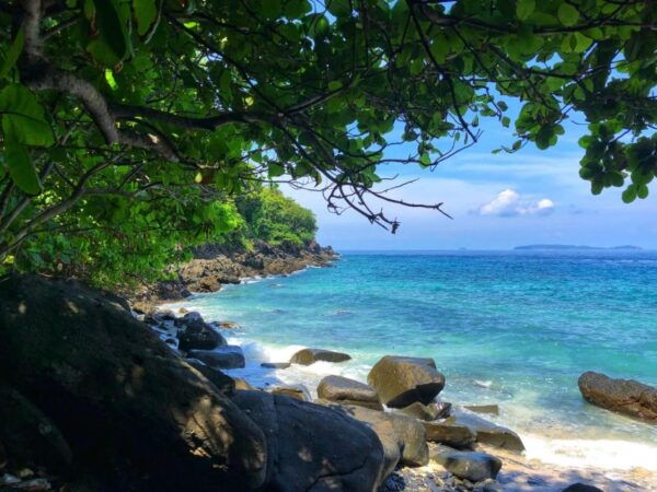 Coral Island Private Longtail Boat Tour From Phuket - Common Questions
