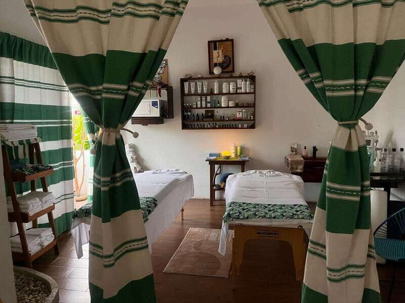 Coral Massage: Relaxing or Relieving to Choose - The Sum Up  